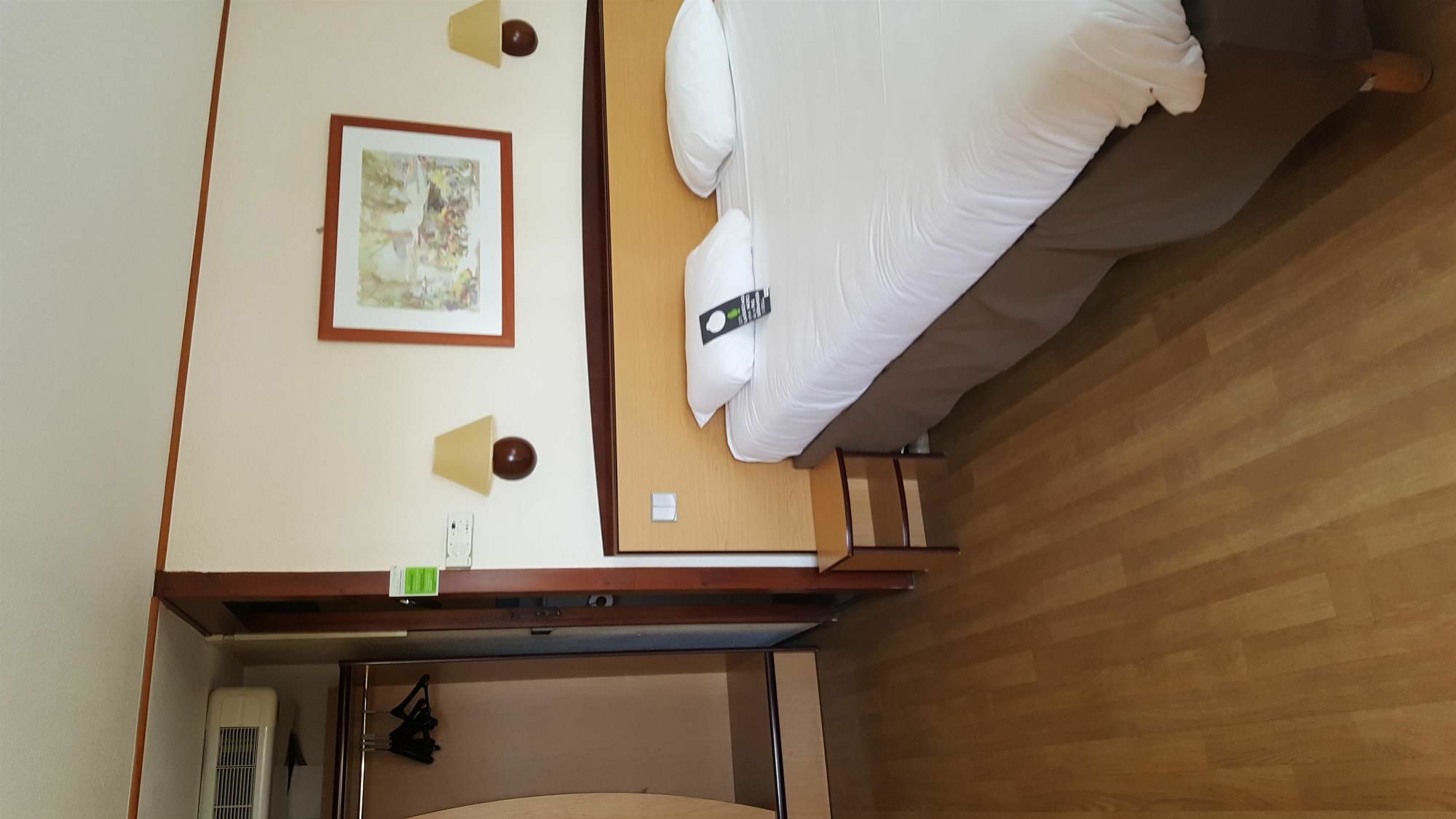 Hotel Campanile Metz Sud Jouy-Aux-Arches A31 Carrefour De L'Europe Zewnętrze zdjęcie