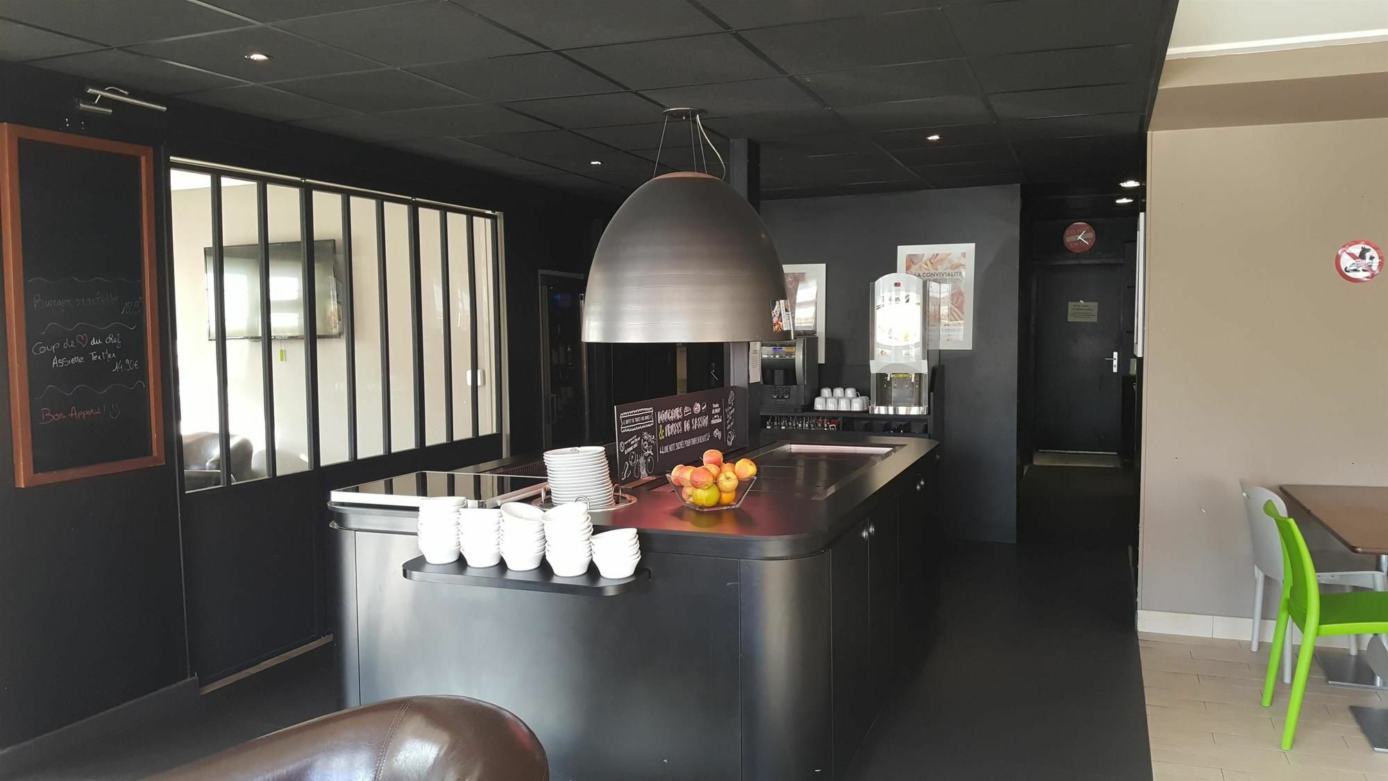 Hotel Campanile Metz Sud Jouy-Aux-Arches A31 Carrefour De L'Europe Zewnętrze zdjęcie